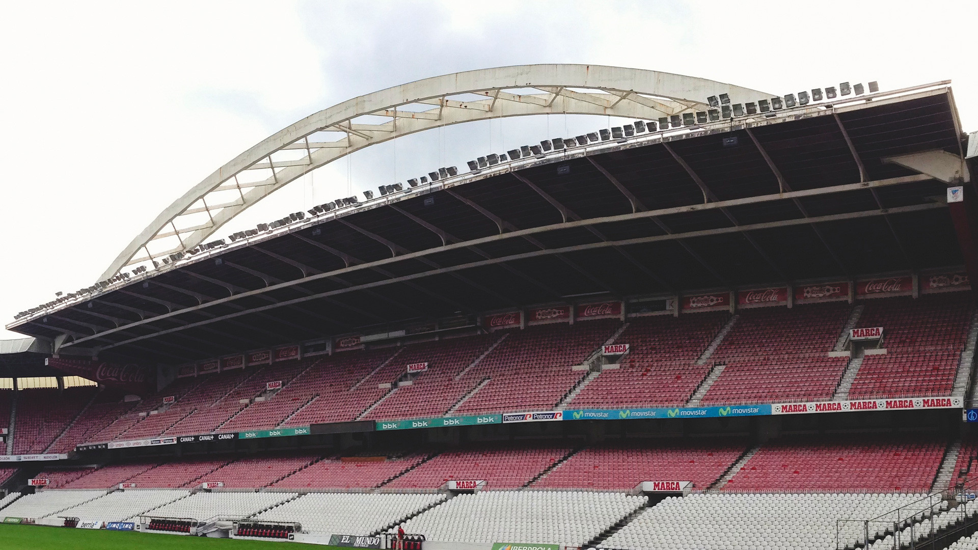 Valbeveiliging op een voetbalstadion